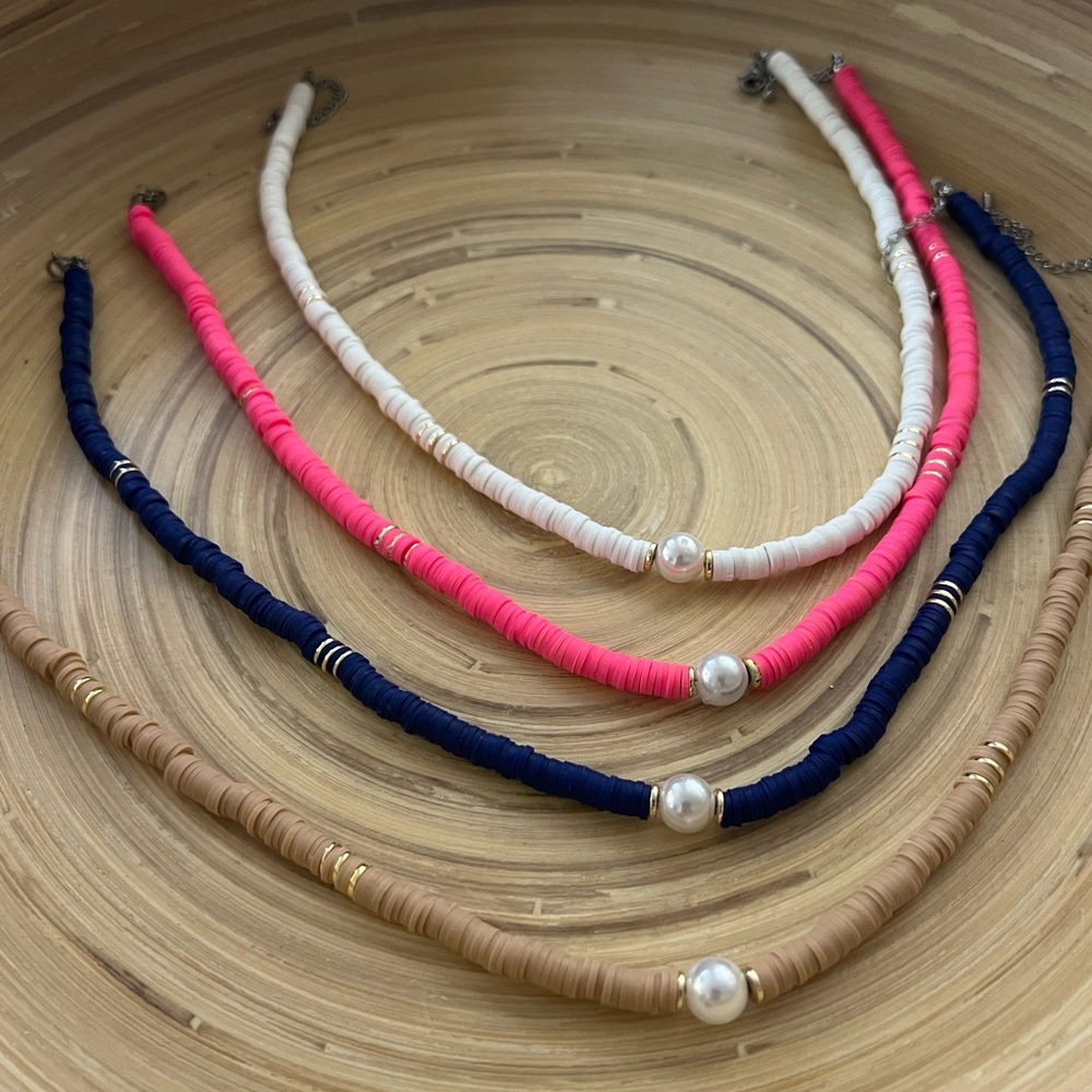 crafted  heishi bead  & with  freshwater baroque pearl  surf summer neckalce